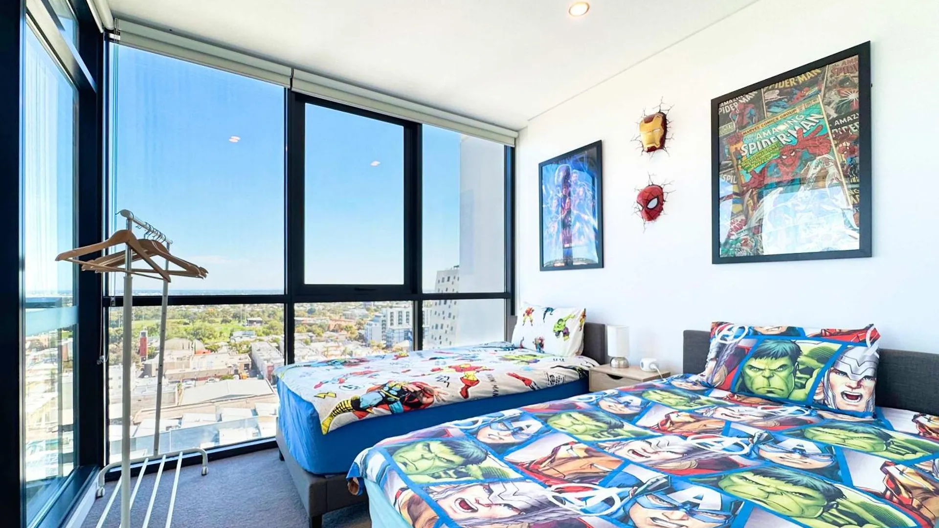 Apartment Dc Vs Marvel Theme Ft Arcade Machine Pool Gym Sauna Bbq Adelaide